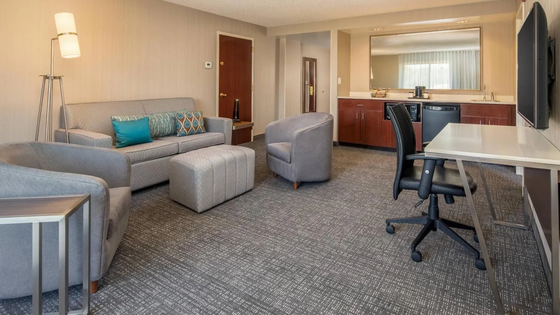 Отель Courtyard Seattle Sea-Tac Area Таквила